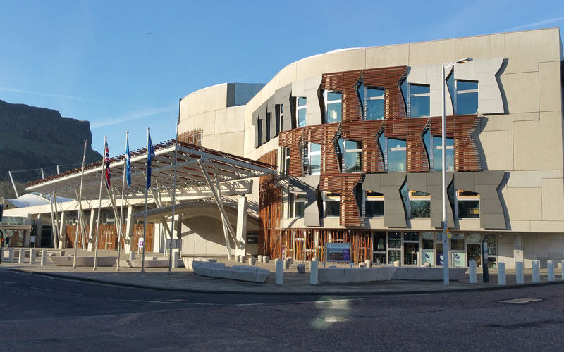 HOLYROOD BACKS EXTRA FUNDING FOR DUNDEE TO TACKLE COVID-19